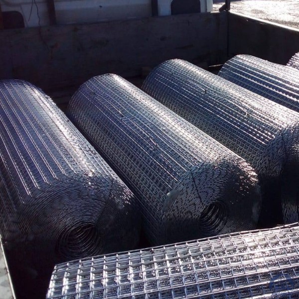 Сетка сварная нержавеющая 50х50х3 мм 12х18н10т ГОСТ 23279-85