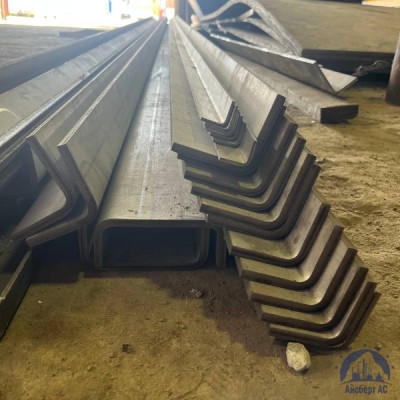 Уголок гнутый равнополочный 30х30х3 мм ст. 3сп / 3пс ГОСТ 19771-93 купить в Таразе