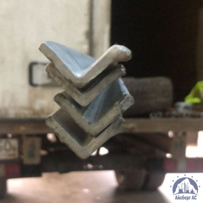 Уголок оцинкованный 20х20х2 мм ГОСТ 9.307-89 купить в Таразе