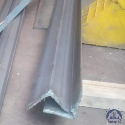 Уголок стальной равнополочный 200х200х25 мм 09Г2С ГОСТ 8509-93 купить в Таразе