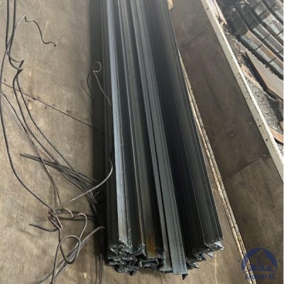 Уголок стальной равнополочный 200х200х25 мм С345 ГОСТ 8509-93 купить в Таразе