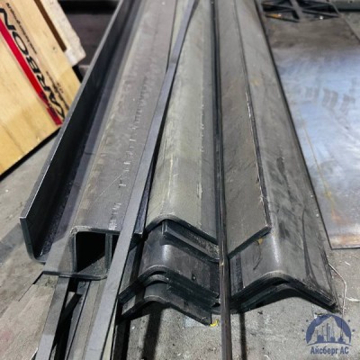 Уголок гнутый 100х100х3 мм 09Г2С ГОСТ 19771-93 купить в Таразе